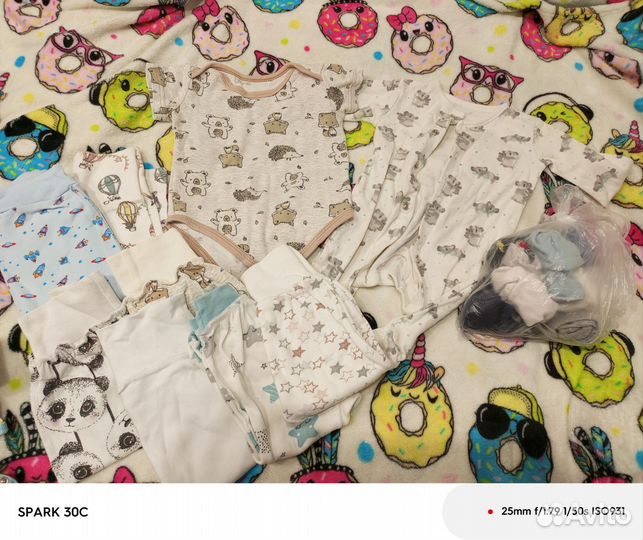 Продам детские вещи