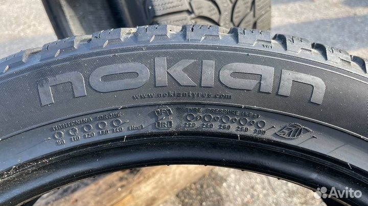 Nokian Tyres Hakkapeliitta 8 245/45 R19