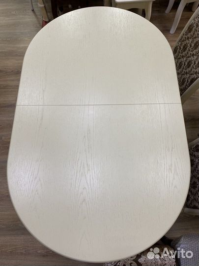 Стол из массива