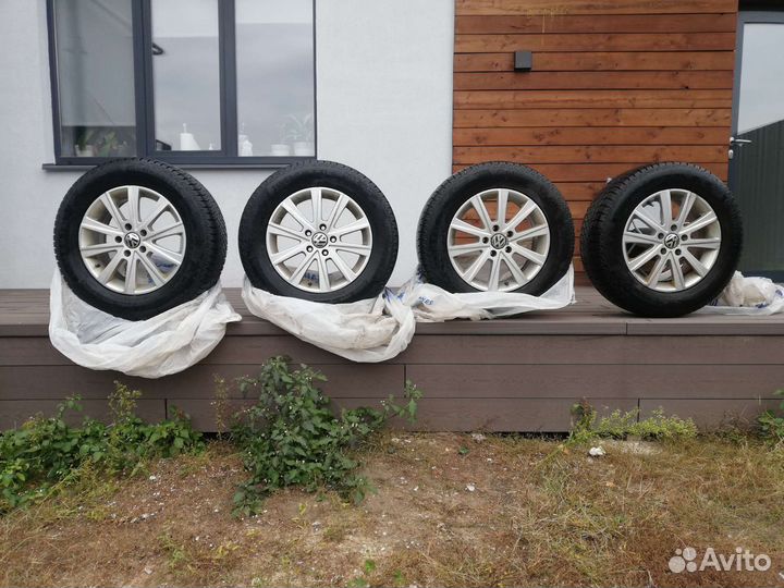 Колёса на зимней резине R16 215/65 Continental