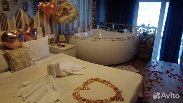 Свидание с сауной и джакузи в номере