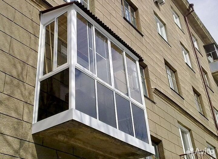 Остекление балконов и лоджий под ключ Z7602