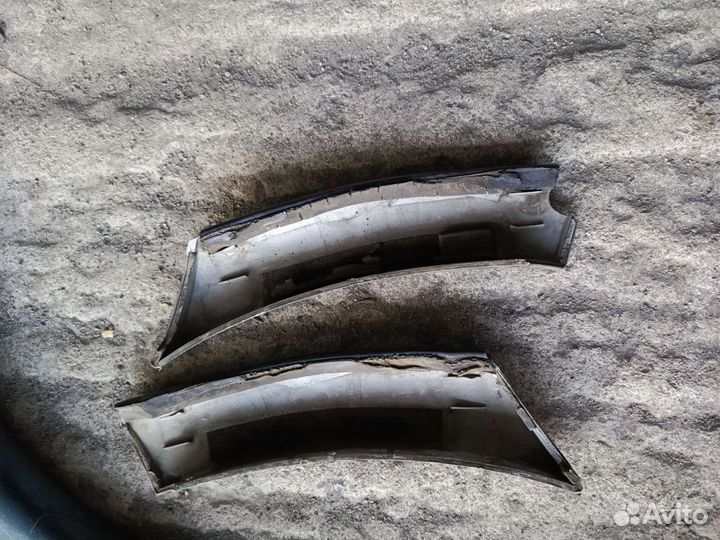 Накладки (серпы) Mitsubishi Galant/Legnum