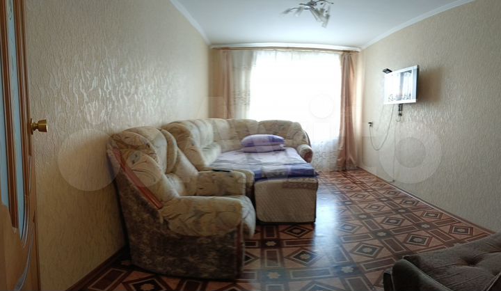 2-к. квартира, 53 м², 6/10 эт.