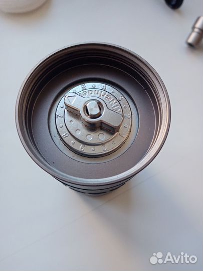 Ручная кофемолка Kingrinder k0