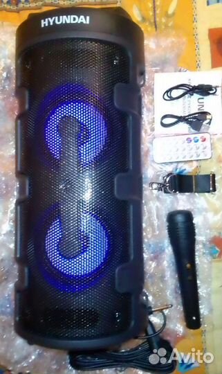 Новая акустическая колонка с пультом и микрофоном