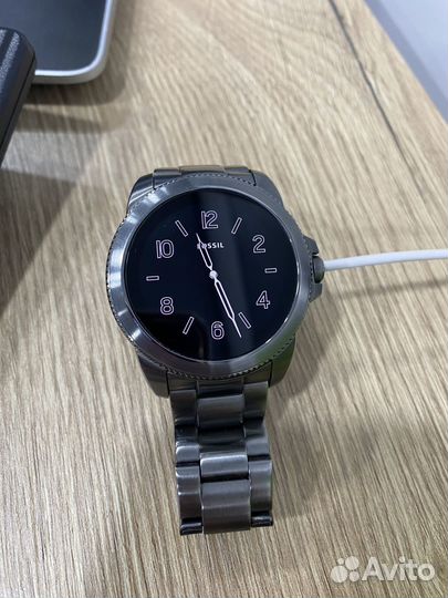 Смарт часы Fossil Gen 5e