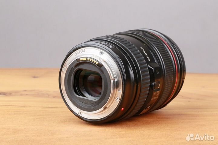 Canon EF 24-105mm f/4L USM