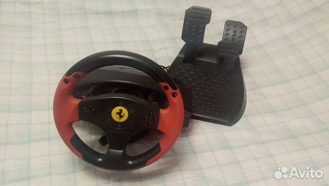 Руль Thrustmaster Ferrari Racing Wheel Red Legend