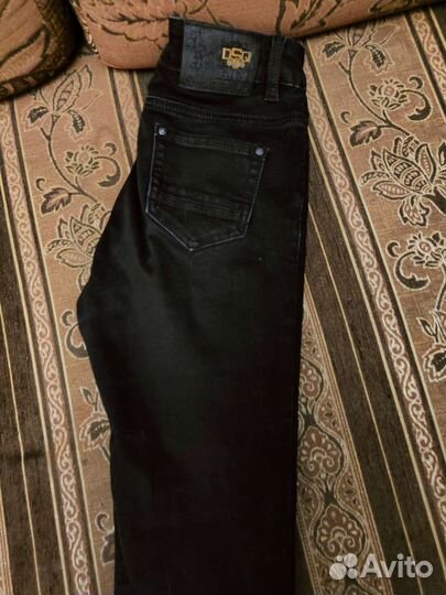 Джинсы черные
