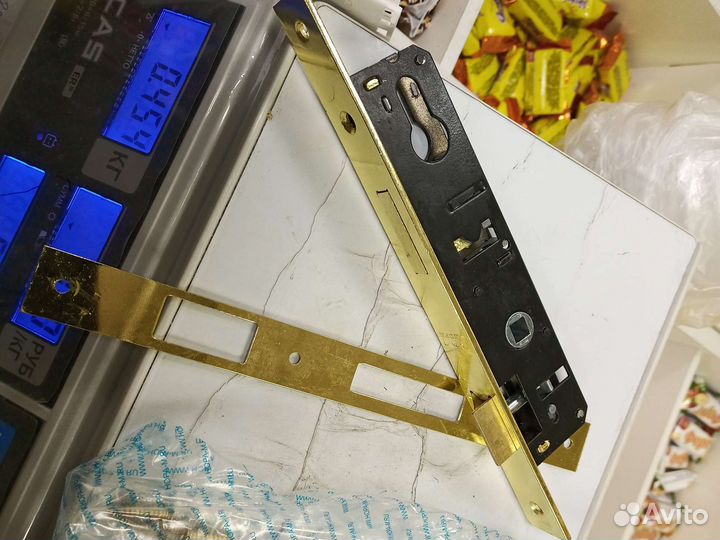 Петли для межкомнатных дверей