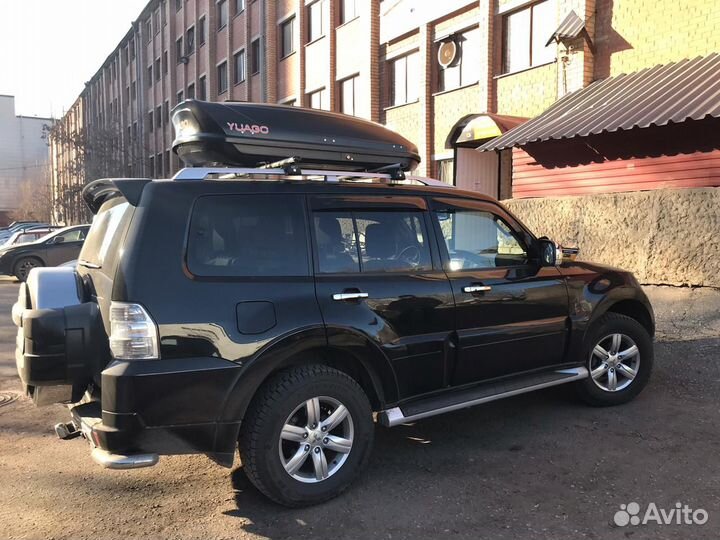 Автобокс на крышу Yuago чёрный матовый (186х86х46)