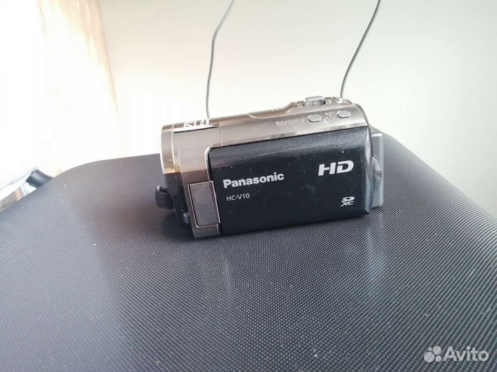 Видеокамера panasonic hc-v10