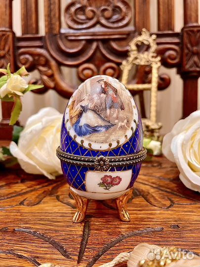 Декоративная фарфоровая шкатулка Limoges