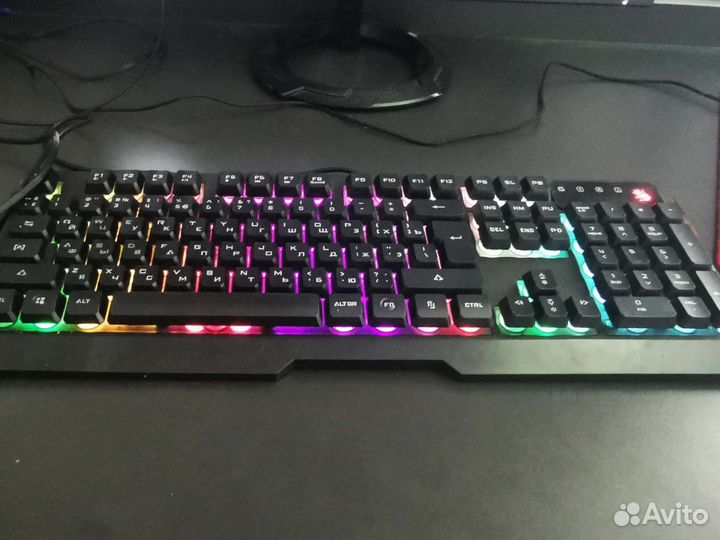 Игровая клавиатура bloody