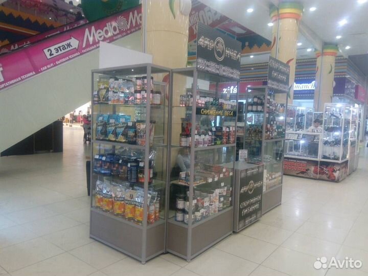 Витрины стеклянные Островок