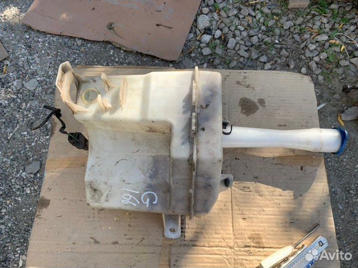 Бачок стеклоомывателя Hyundai I30 хетчбэк G4FA