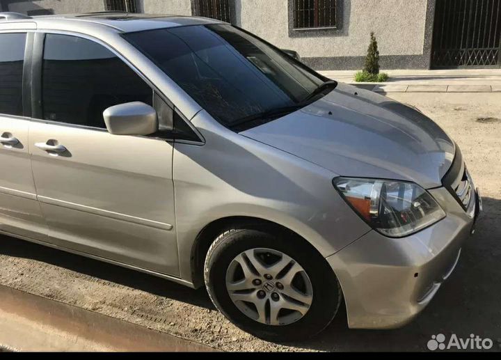 Пассажирские перевозки,аренда минивена с водителем