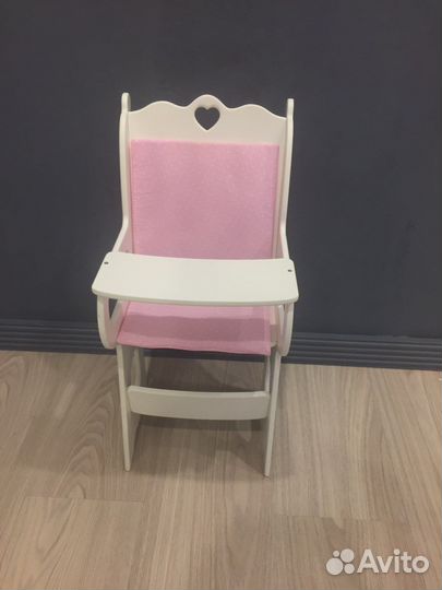 Стульчик для куклы