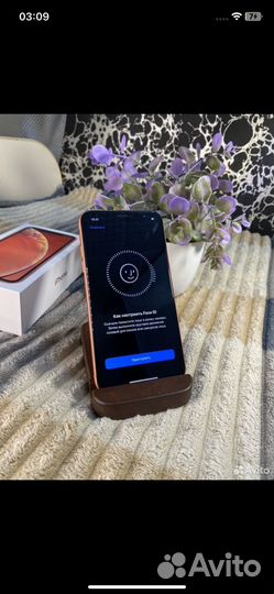 Телефон iPhone xr