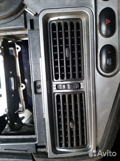 Дефлектор печки део нексия центральный