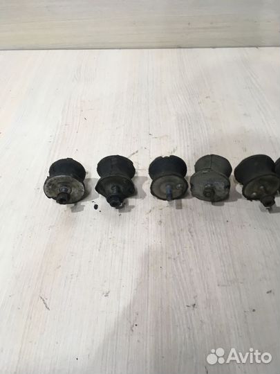 Опора кпп BMW Е39