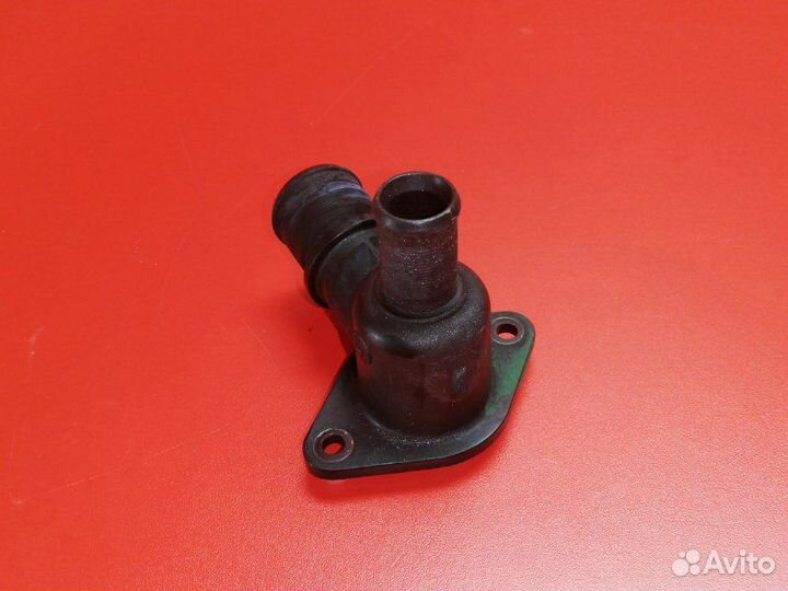 Фланец системы охлаждения Peugeot 307 3A/C TU5JP4