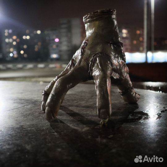 Вещь из семейки Аддамс, (сериал Венсдей)