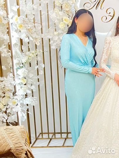 Платье с камнями swarovski