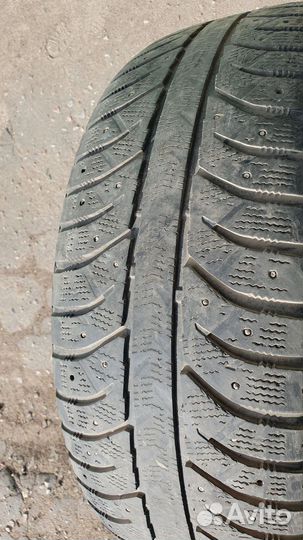 Bridgestone Ice Cruiser 7000 265/60 R18 114T