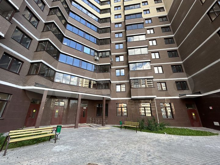 2-к. квартира, 60 м², 7/24 эт.