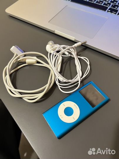 iPod nano 2 blue