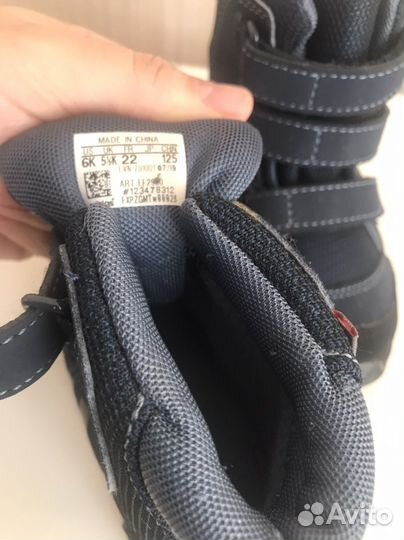 Ботинки adidas