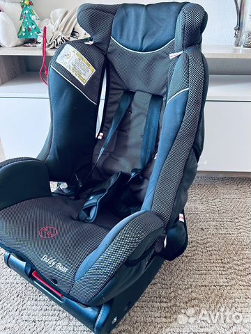 Автокресло продам
