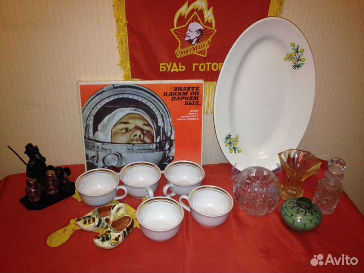 Статуэтка. Спички. Хрусталь