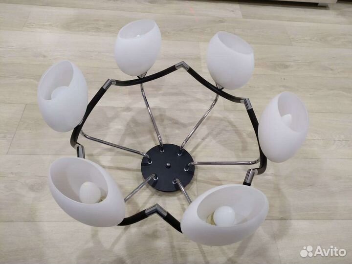 Люстра потолочная