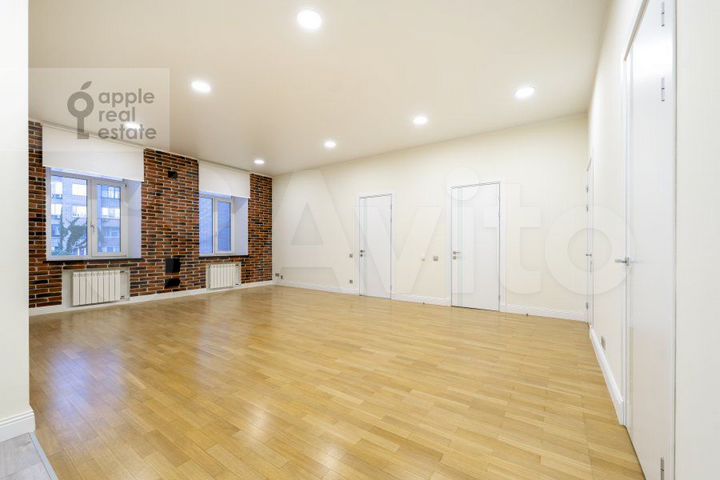 4-к. квартира, 120 м², 5/6 эт.