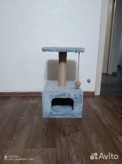 Домик для кошки с когтеточкой бу