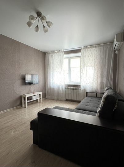 1-к. квартира, 40 м², 1/10 эт.