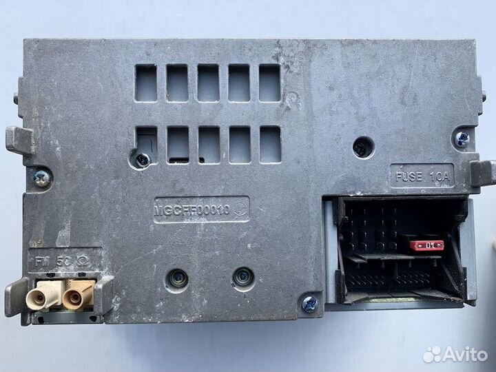 Магнитофон штатный Пассат б6 Джетта 5 Гольф