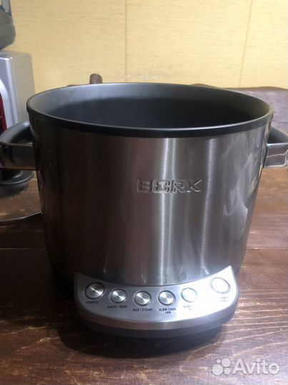 Мультиварка bork u601