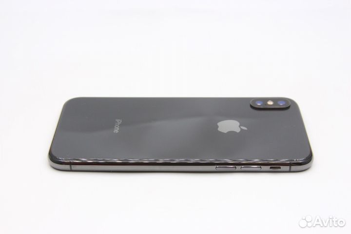 iPhone X, 64 ГБ