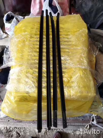 Бархотка уплотнитель стекла на кия рио3