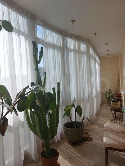 4-к. квартира, 260 м², 6/7 эт.