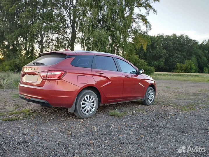 LADA Vesta 1.6 AMT, 2017, 90 500 км