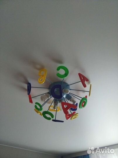 Люстра в детскую комнату