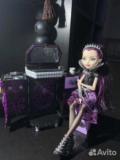 Туалетный Столик Ever After High «Рейвэн Квин»
