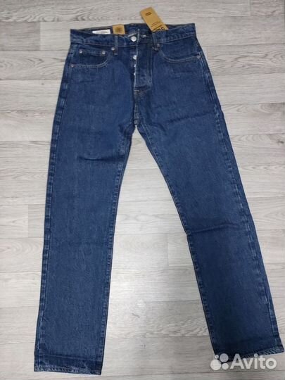 Синие оригинальные джинсы Levis 501 сток