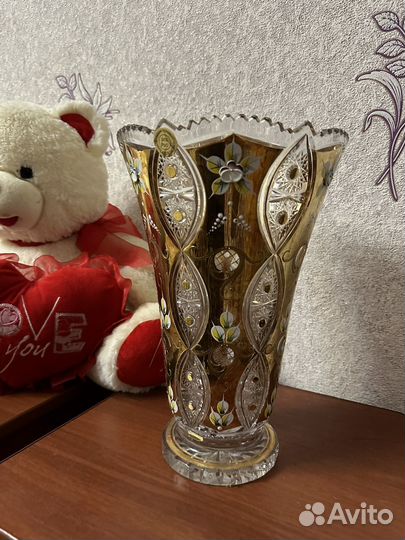 Хрустальная ваза