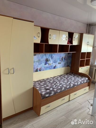 Детский мебельный гарнитур